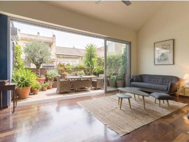 Ático/Buhardilla en Venta en Barcelona