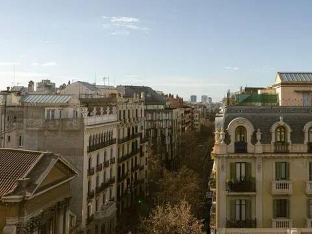 Ático/Buhardilla en Venta en Barcelona