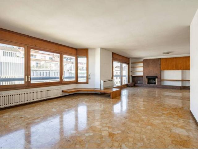 Ático/Buhardilla en Venta en Barcelona