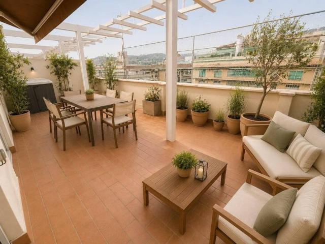 Ático/Buhardilla en Venta en Barcelona