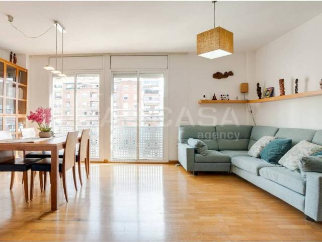 Ático/Buhardilla en Venta en Barcelona