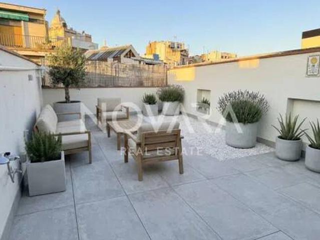 Ático/Buhardilla en Venta en Barcelona