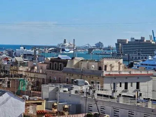 Ático/Buhardilla en Venta en Barcelona