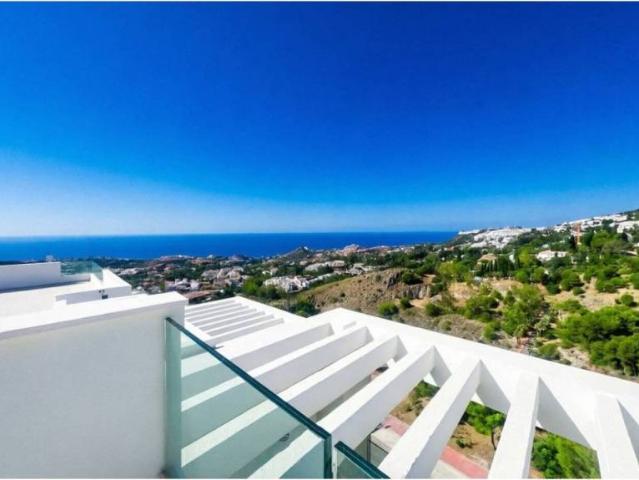 Ático/Buhardilla en Venta en Benalmádena