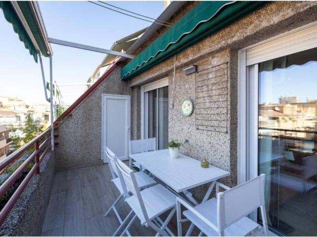 Ático/Buhardilla en Venta en Granada