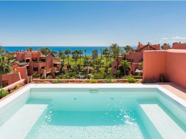 Ático/Buhardilla en Venta en Estepona