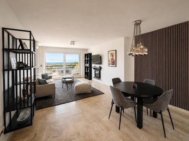 Ático/Buhardilla en Venta en Estepona