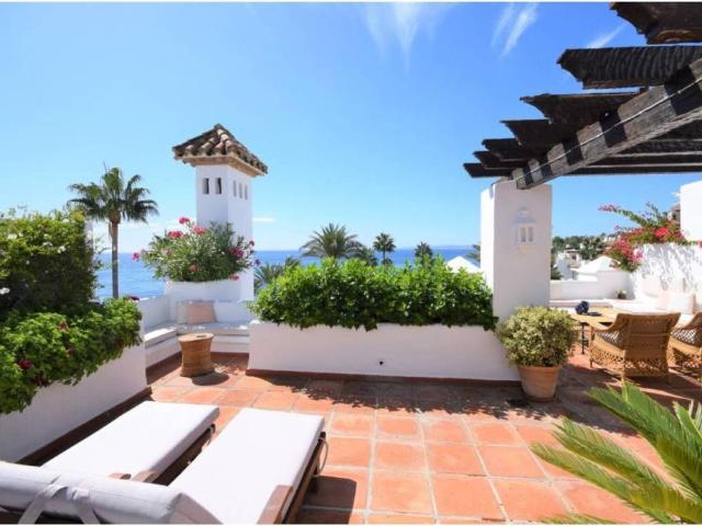 Ático/Buhardilla en Venta en Estepona