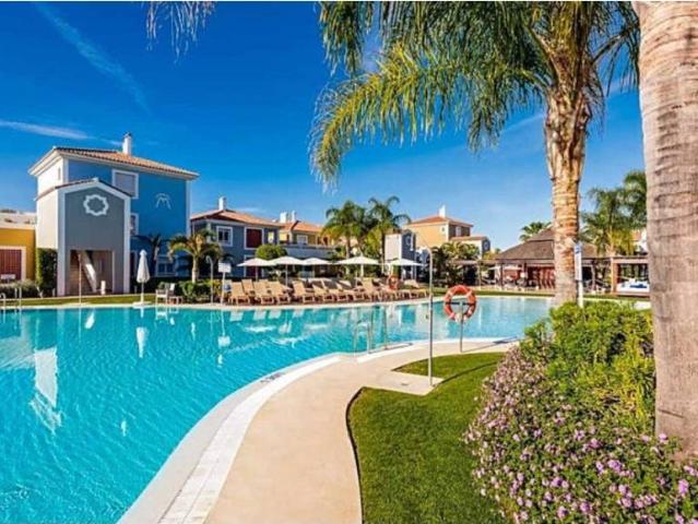 Ático/Buhardilla en Venta en Estepona