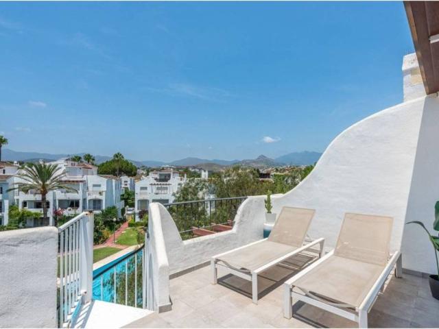 Ático/Buhardilla en Venta en Estepona