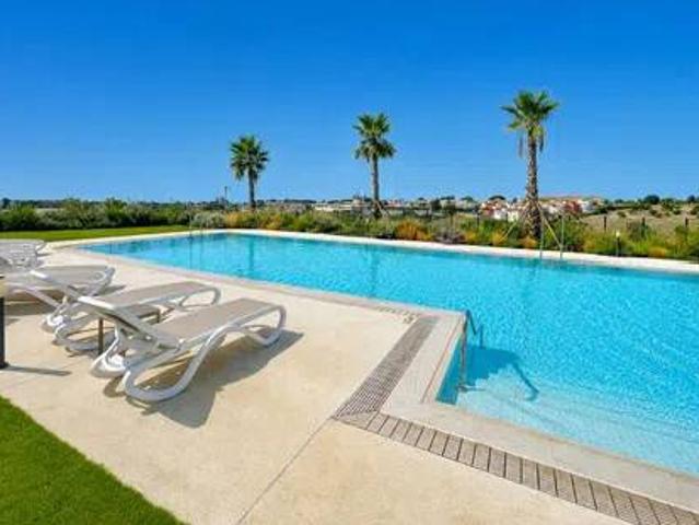 Ático/Buhardilla en Venta en Estepona