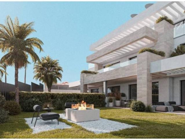 Ático/Buhardilla en Venta en Estepona