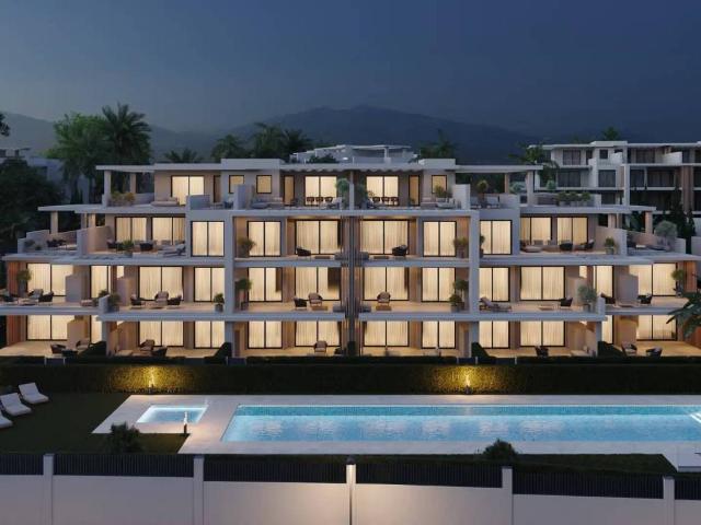 Ático/Buhardilla en Venta en Estepona