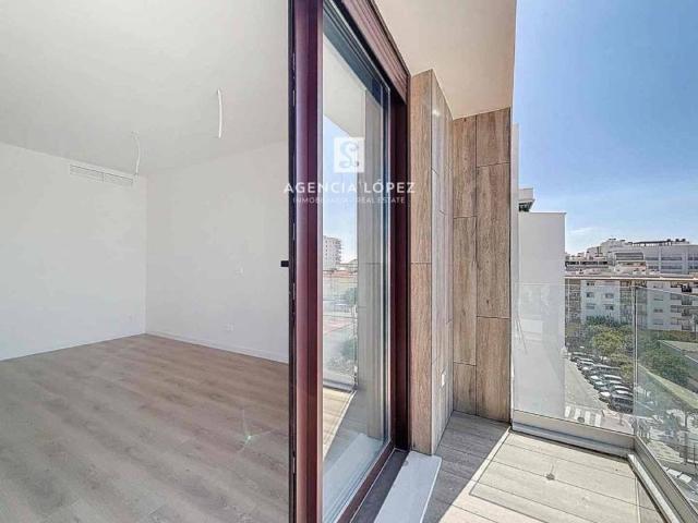 Ático/Buhardilla en Venta en Estepona