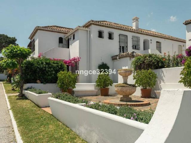 Ático/Buhardilla en Venta en Estepona
