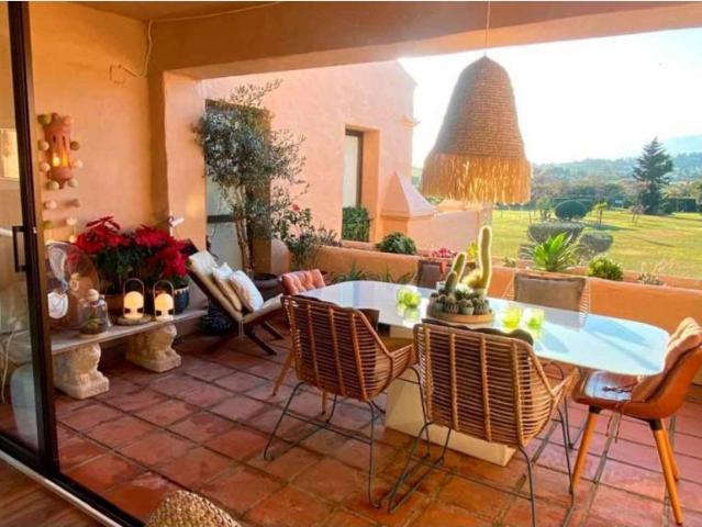 Ático/Buhardilla en Venta en Estepona
