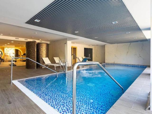 Ático/Buhardilla en Venta en Estepona