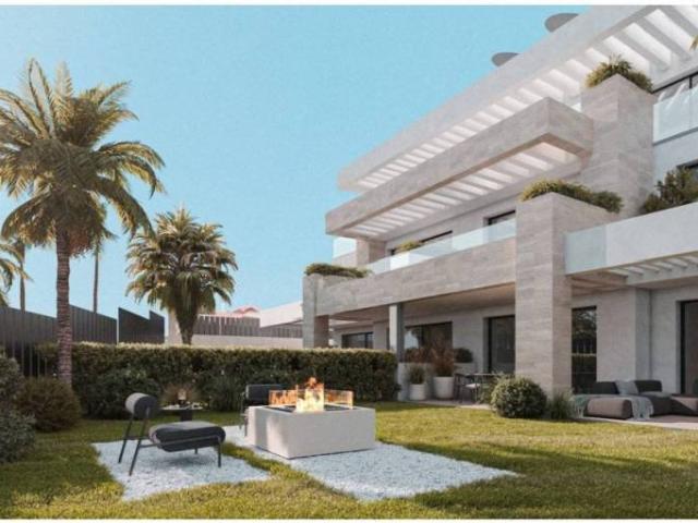Ático/Buhardilla en Venta en Estepona