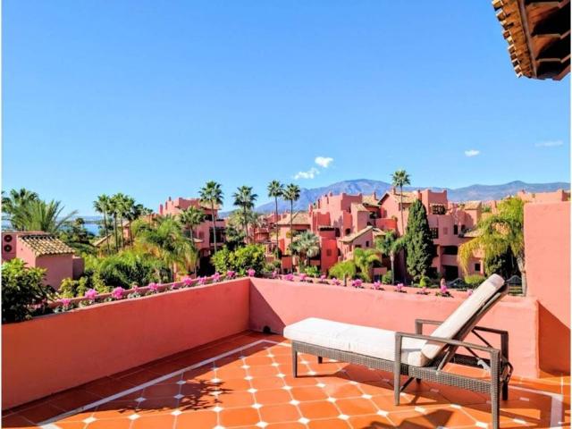 Ático/Buhardilla en Venta en Estepona