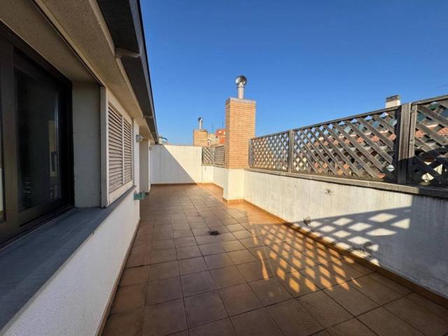 Ático/Buhardilla en Venta en Figueres