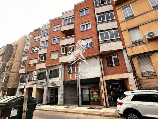 Ático/Buhardilla en Venta en León