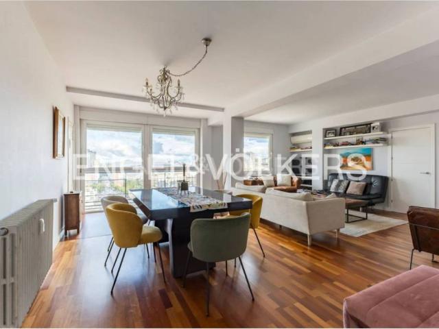 Ático/Buhardilla en Venta en Madrid