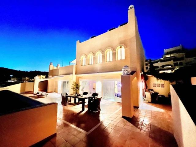 Ático/Buhardilla en Venta en Marbella