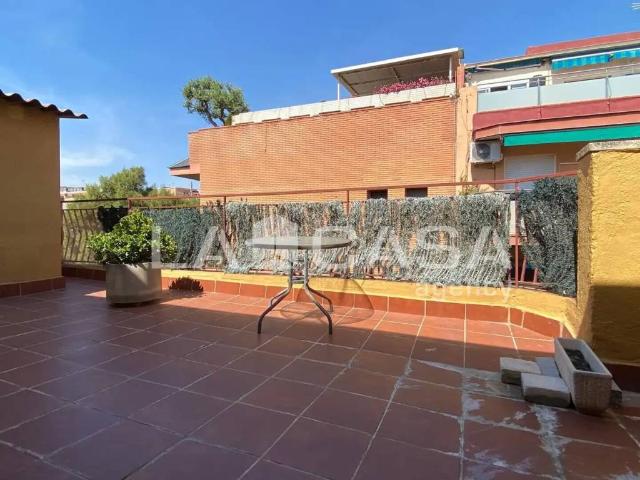 Ático/Buhardilla en Venta en Santa Coloma de Gramenet