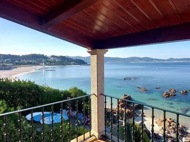Ático/Buhardilla en Venta en Sanxenxo