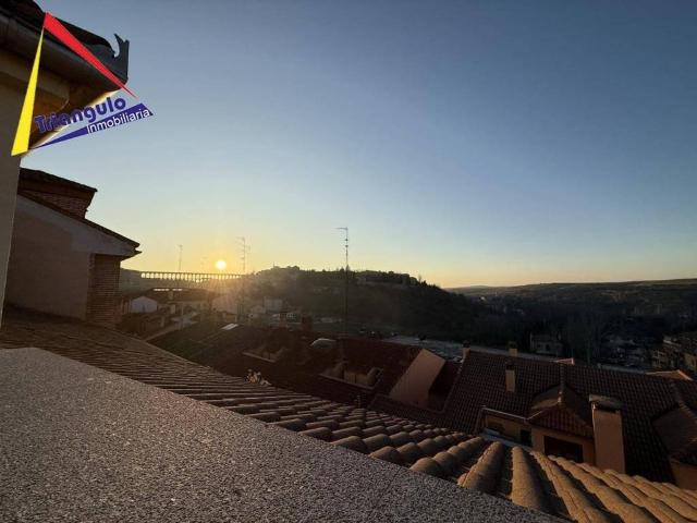 Ático/Buhardilla en Venta en Segovia