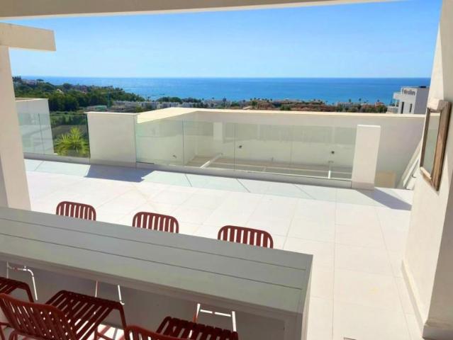 Aticos en venta en Casares, Calle Oliva, 29690