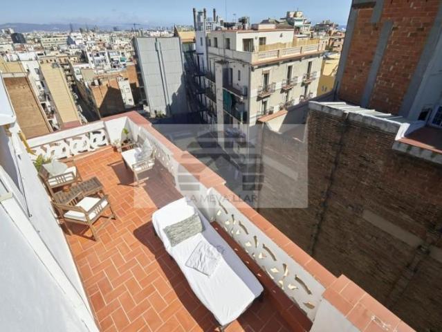 Aticos en venta en Barcelona, Carrer de Magalhães, 08004