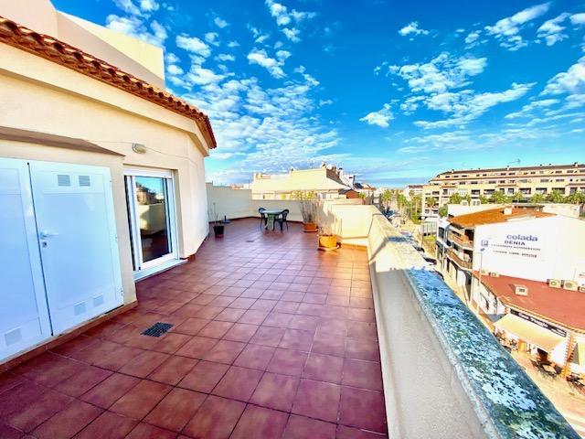 Aticos en venta en Denia
