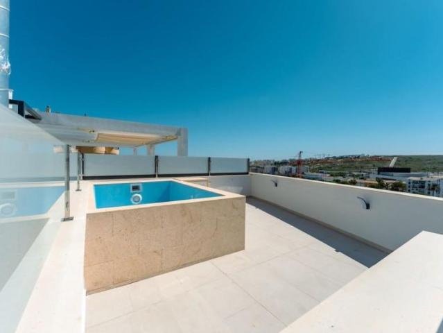Aticos en venta en Estepona, Estepona