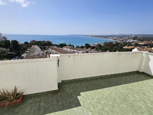 Aticos en venta en Estepona, Urbanizacion Seghers