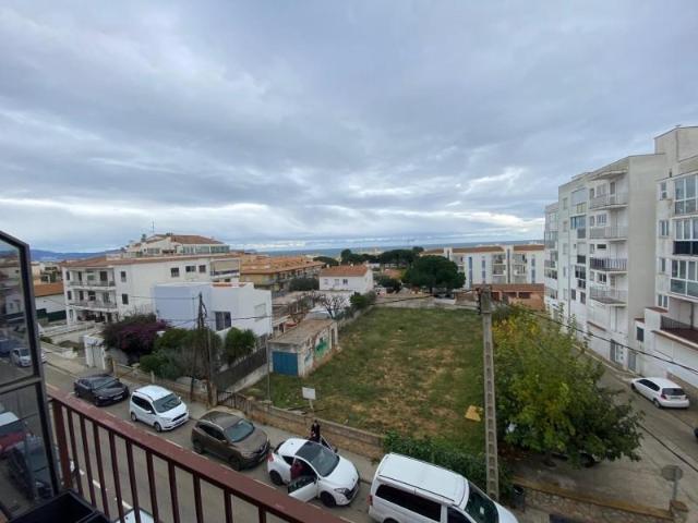 Apartamento en venta en L'Escala, Eixample Residencial