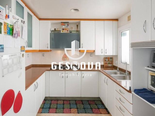 Aticos en venta en L'Hospitalet de Llobregat, Pubilla cases