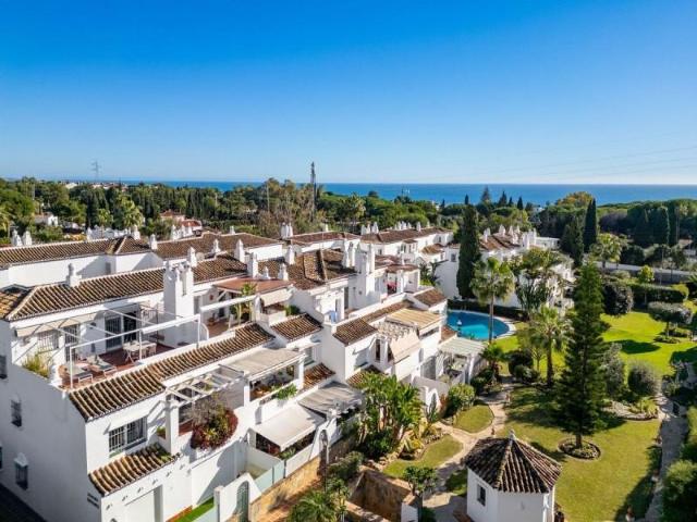 Aticos en venta en Marbella, Nagüeles