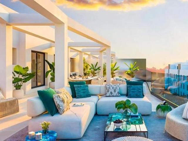 Aticos en venta en Mijas, Jardines de Las Lagunas II, Calle Benah…, 29651