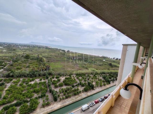 Aticos en venta en Tavernes de la Valldigna, Residencial marina azul i