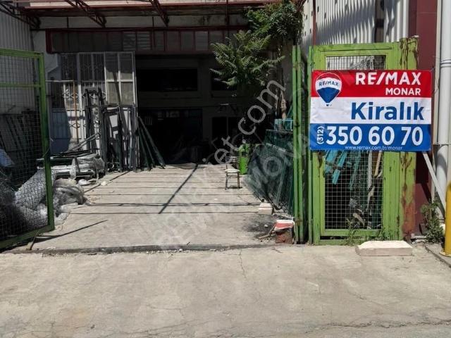Atisan İş Merkezinde 225 M2 Boş Dükkan