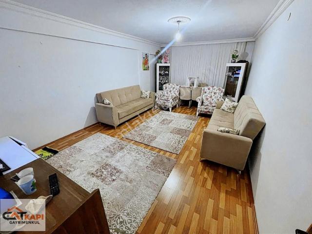 Çatkapı'dan Esertepe Bankalar Caddesi Üzeri Kileri 3+1 Daire