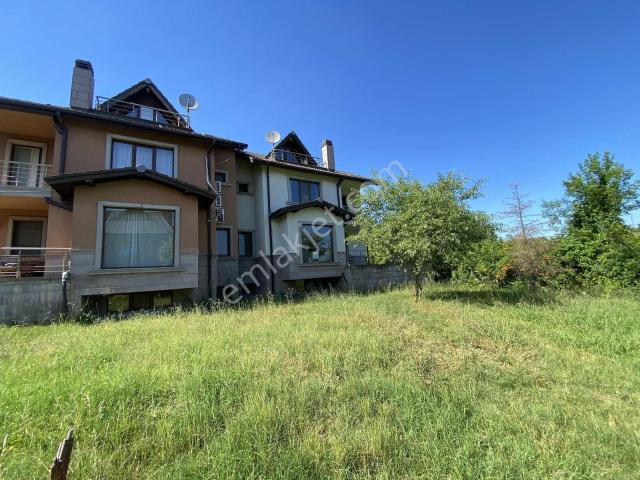 Atlas Emlak Kartepe Maşukiye Satılık Villa