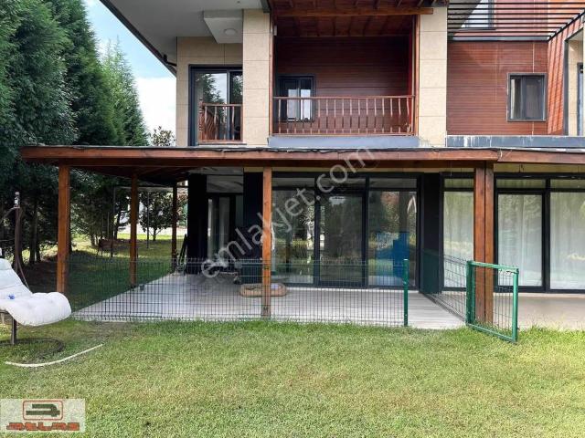 Atlas Emlak Sapanca Kiralık Eşyasız Villa