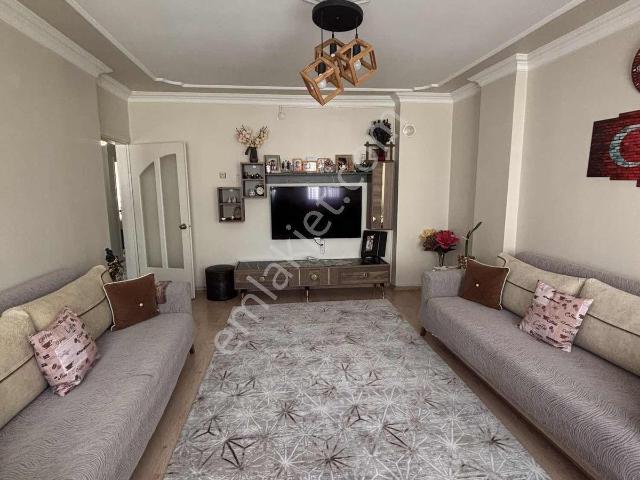 Atlastan Yılmazlar Mahallesinde 3+1 Satılık Daire