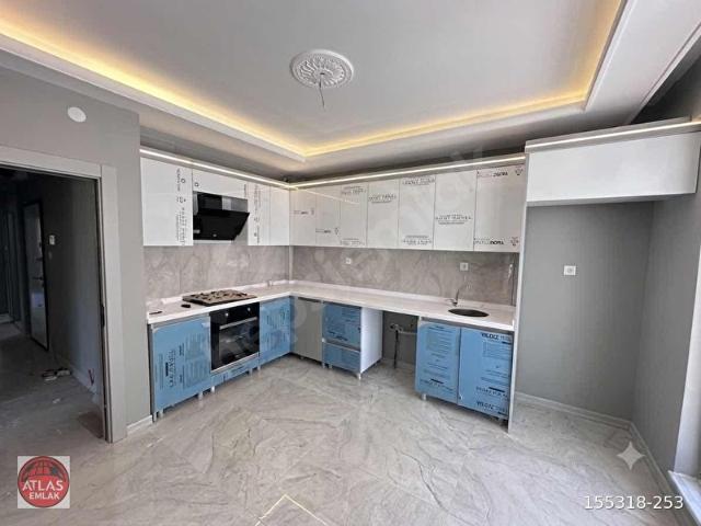 ATLAS'TAN İLKOKUL YAKINI GENİŞBALKON GİYİNMEODASI SIFIRYAPI 3+1