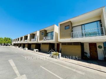 Atractivo y Contemporaneo Town House, Huechuraba