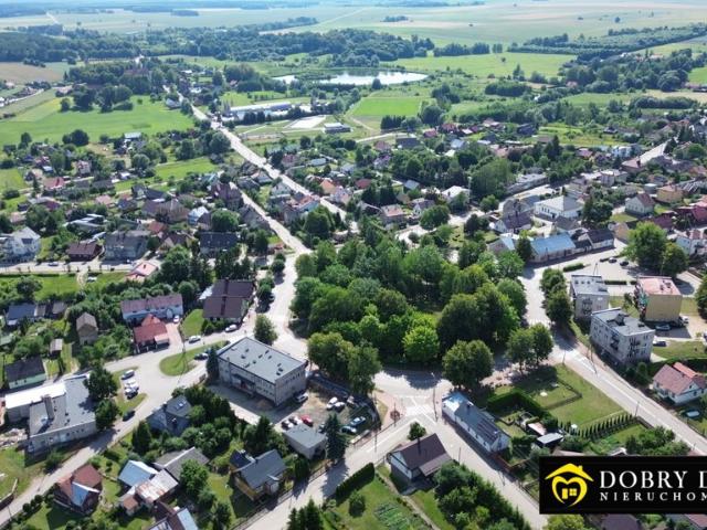 Atrakcyjny obiekt handlowo usługowy 905 m2 w Krynki