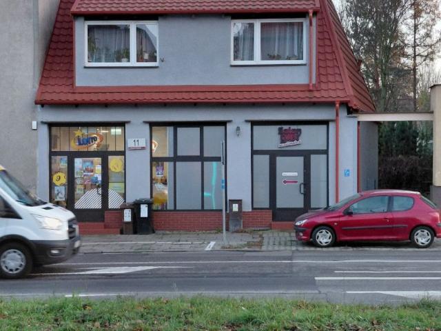 Atrakcyjny lokal usługowo handlowy w Wrzeszczu z witryną