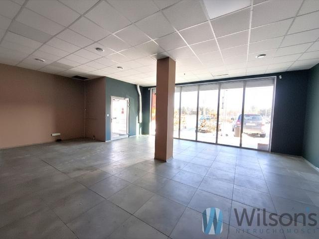 Lokal 115 m² z witrynami na Białołęce polecam!